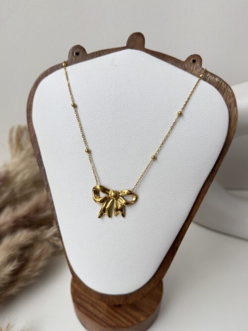 Graceful Bow Necklace