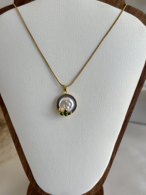 Ocean Calm Blue Necklace