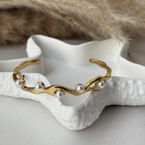 Ocean Pearl Wave Bangle