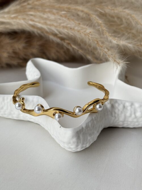 Ocean Pearl Wave Bangle