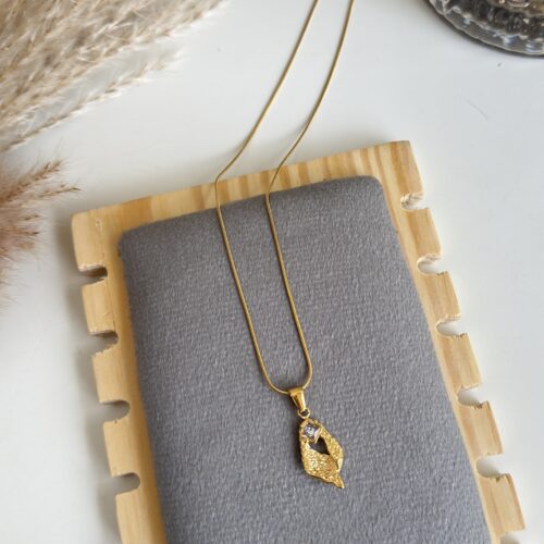 Timeless Aura Gold Necklace