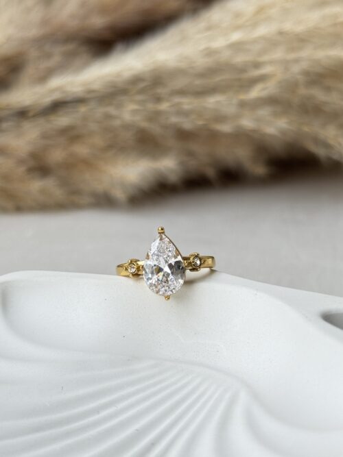 Royal Pear Statement Ring