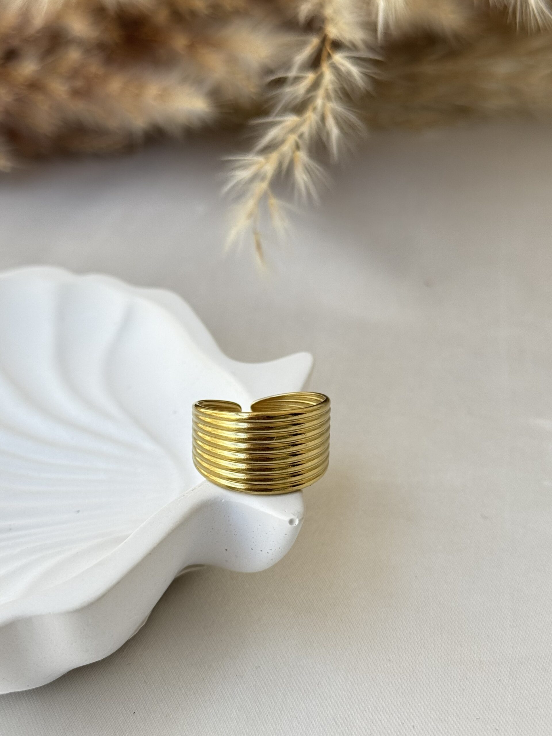 Adjustable Stack Ring