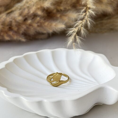 Adjustable Rose Ring