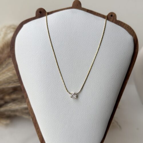 Dainty Everyday Glow necklace