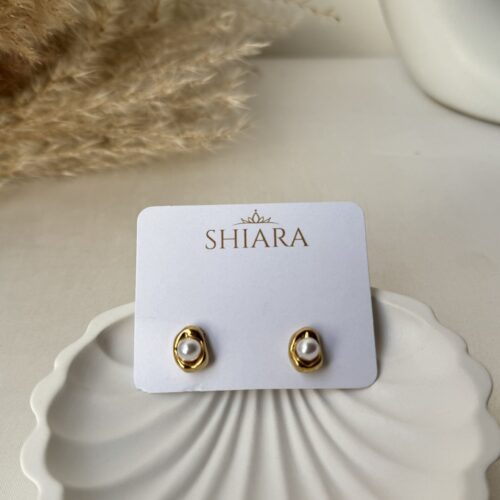 Ivory Pearl Dot Stud Earrings