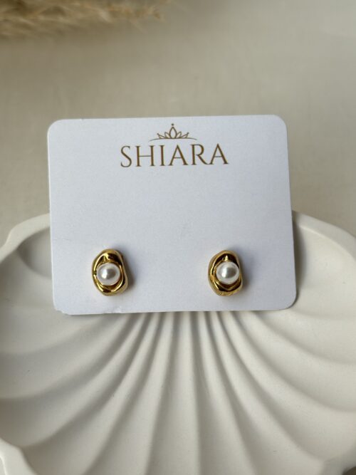 Ivory Pearl Dot Stud Earrings