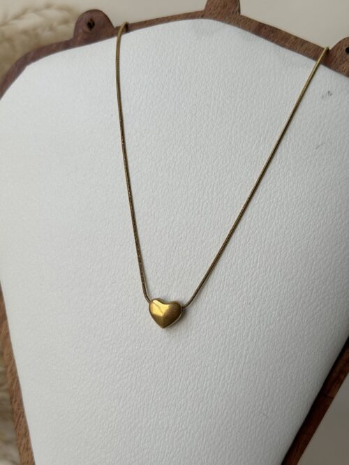 Tiny Heart Necklace