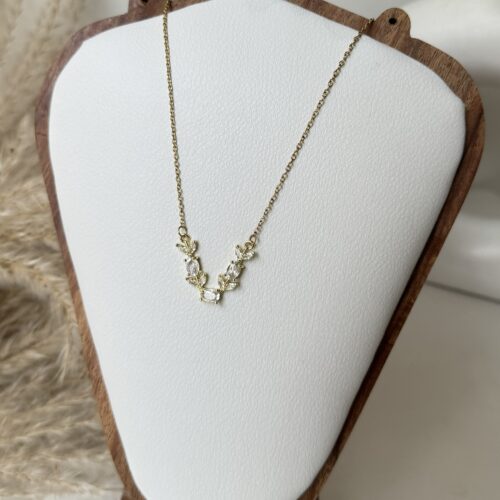Snow Crystal Tulip Necklace