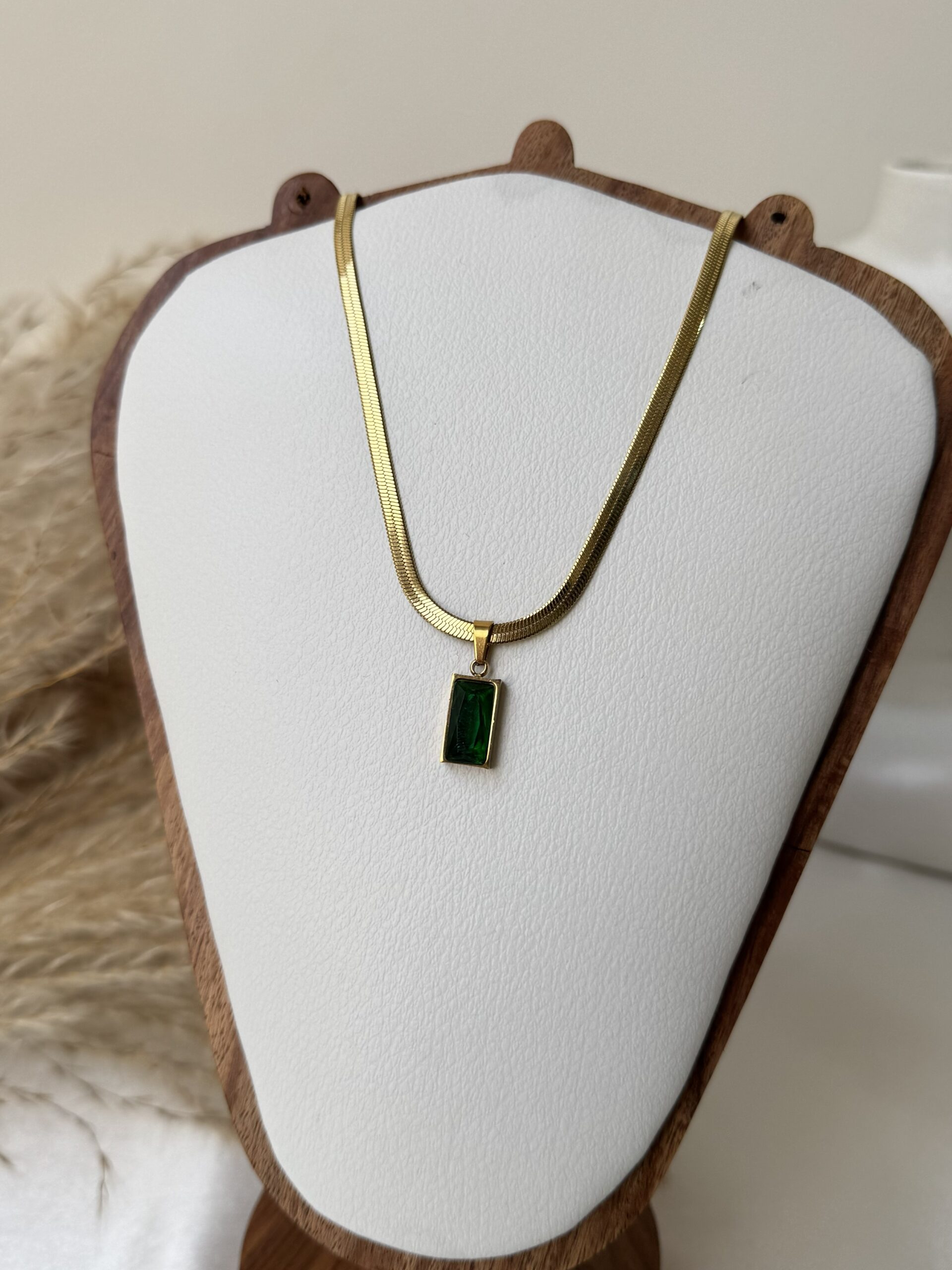 Calm Green Bar Necklace