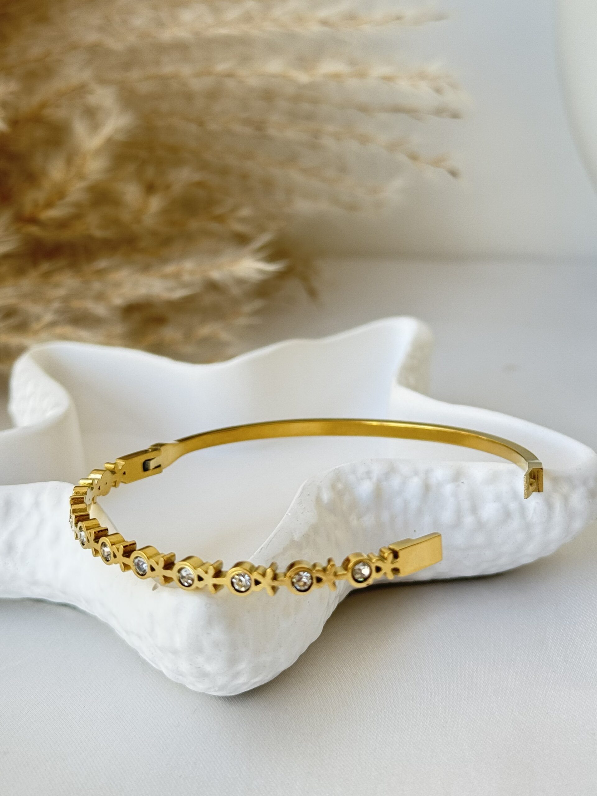 Sparkle Flower Bangle