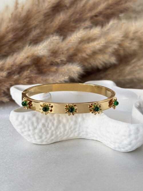 Verde Petal Lock Bangle